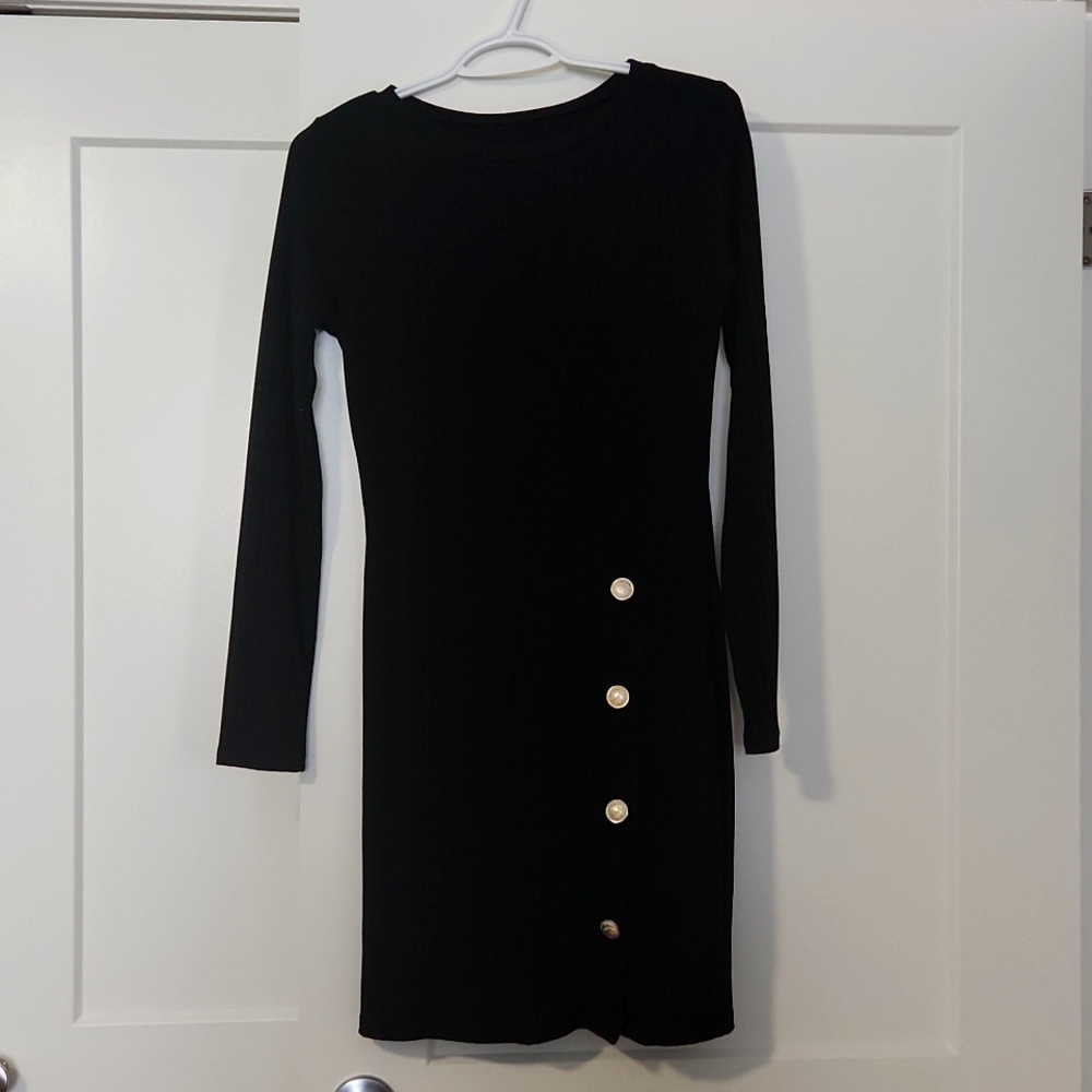 New Ribbed sweater black dress with buttons